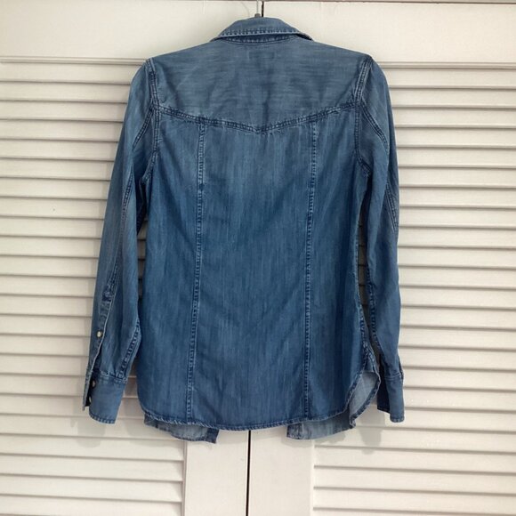 J.Crew Western chambray shirt Women Size 4 - Picture 3 of 8